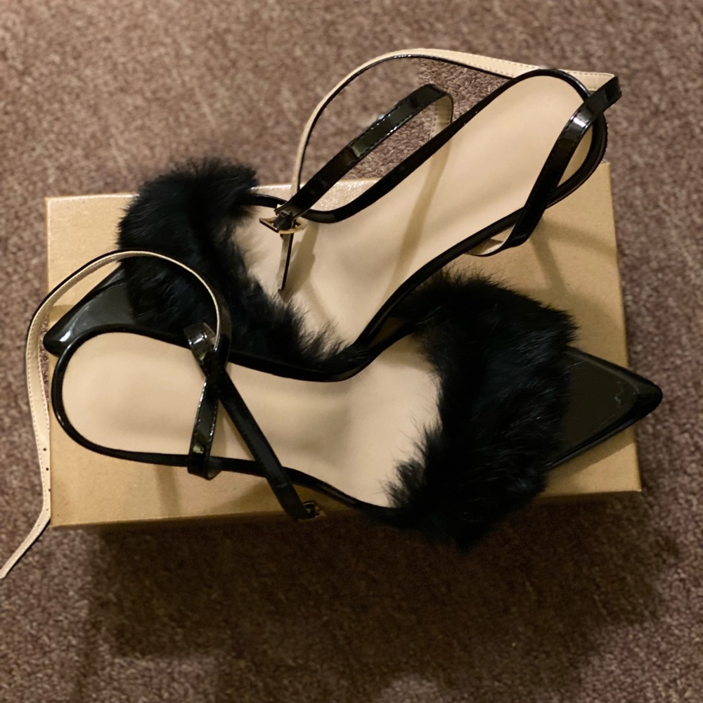 Ankle strap sandals - Picture 2 of 5